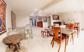 Hotel Esencia Suites